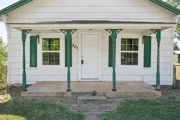 301 N Elm Street, Crescent, OK 73028