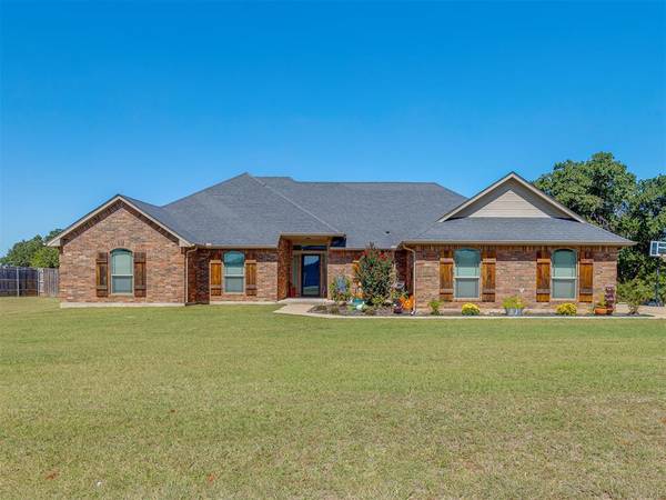 5840 Scarlet Oak Road, Guthrie, OK 73044