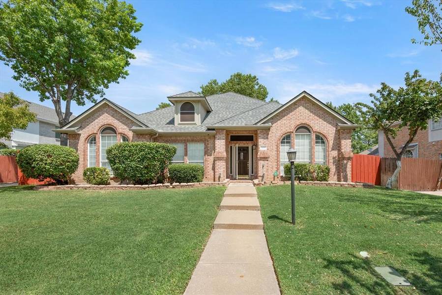 2930 Paladium Drive, Grand Prairie, TX 75052