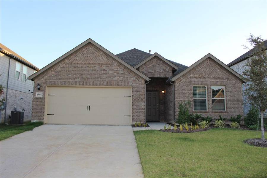 13092 Yellowstone Way, Providence Village, TX 76227