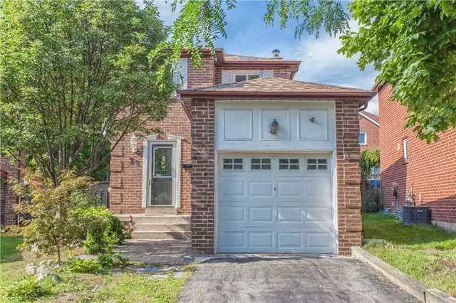 22 Eugenia CT, Markham, ON L3R 4Y6