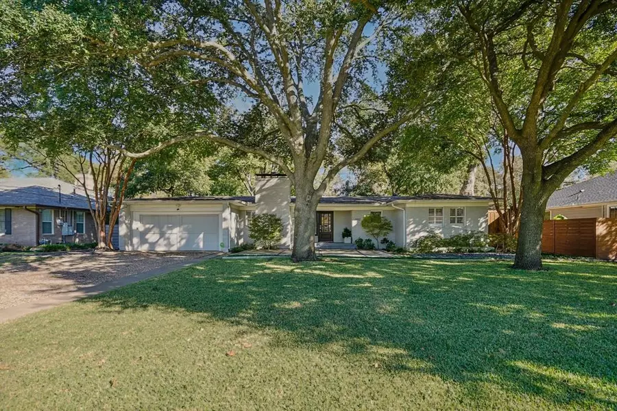 8812 Lakemont Drive, Dallas, TX 75209