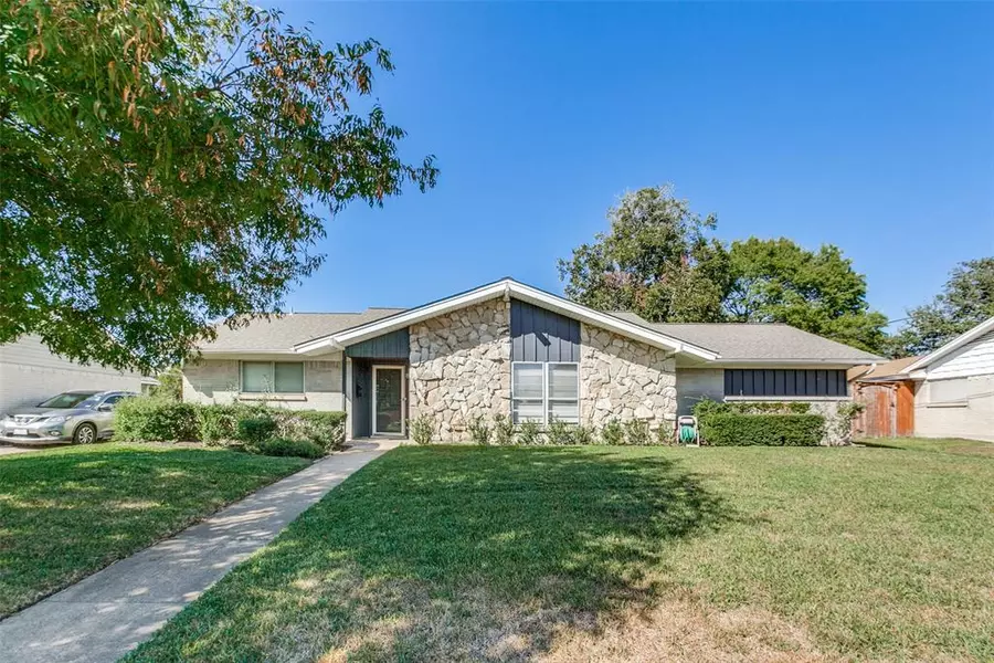 3317 Pine Tree Circle, Farmers Branch, TX 75234