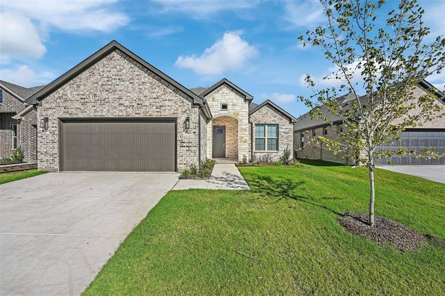 581 Silver Springs Lane, Lavon, TX 75166