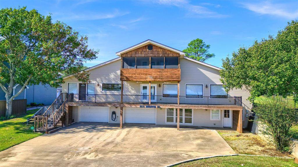 113 Noweta Place, Lake Kiowa, TX 76240