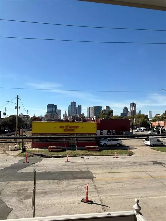 Dallas, TX 75226,3101 Commerce Street #202