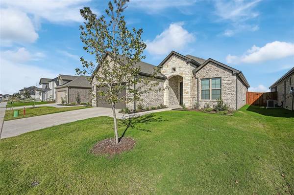 Lavon, TX 75166,581 Silver Springs Lane