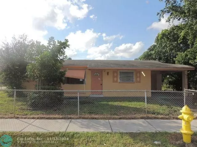 3200 NW 17th St, Lauderhill, FL 33311