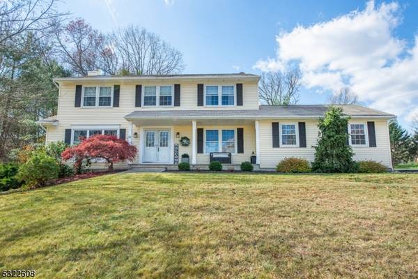 11 Overhill Ter, Jefferson Twp., NJ 07438