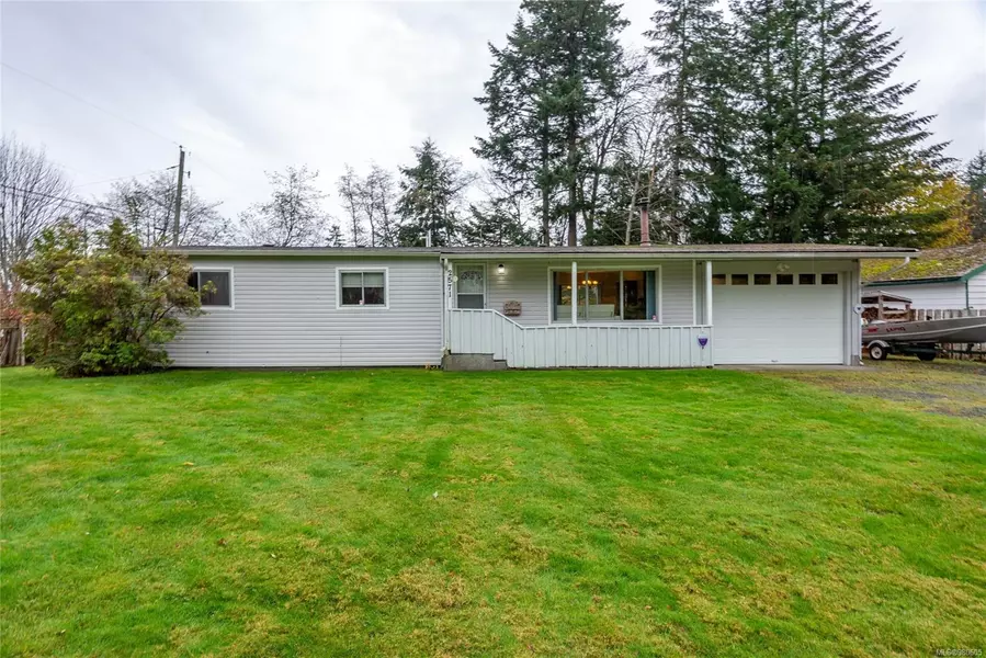 2571 Spring Rd, Campbell River, BC V9W 4V8