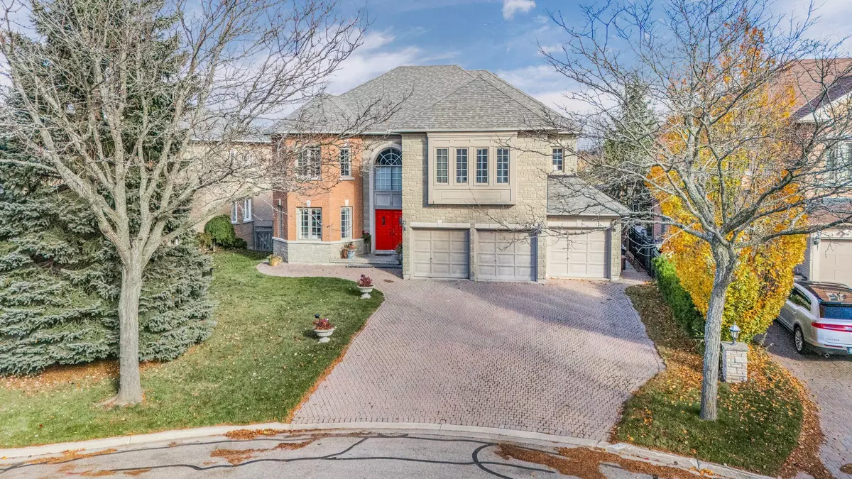 Markham, ON L6C 1W3,83 Emerald Garden CT