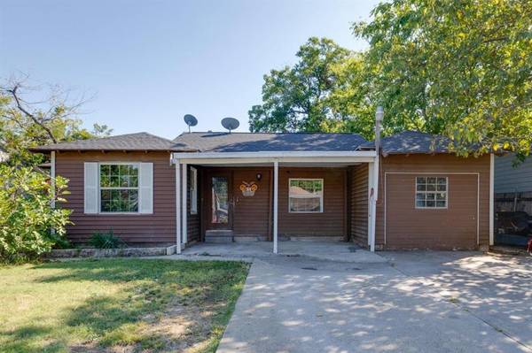 3320 Poinsettia Drive,  Dallas,  TX 75211