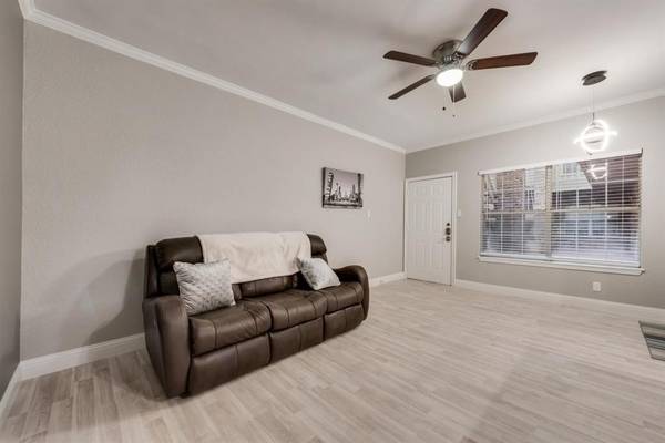 Dallas, TX 75248,5325 Bent Tree Forest Drive #1126