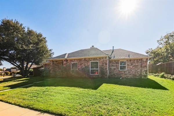 4305 Harvest Hill Road, Carrollton, TX 75010