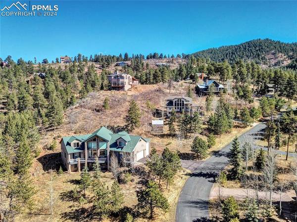 740 Sunrise CIR, Woodland Park, CO 80863