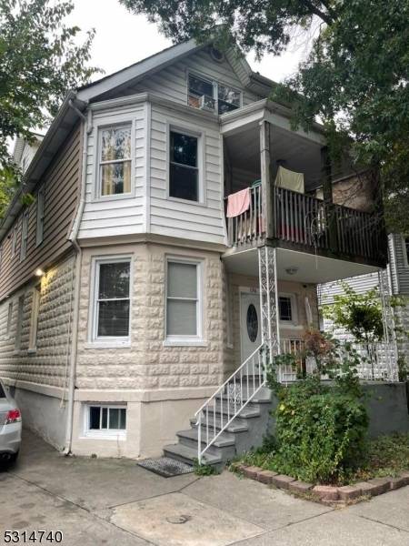 130 Danforth Ave, Paterson City, NJ 07501