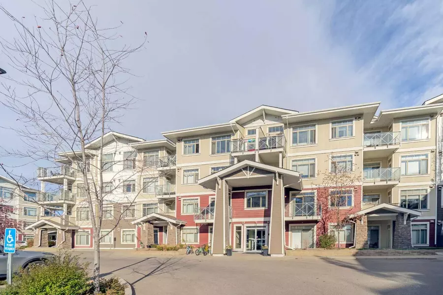 28 Auburn Bay Link SE #212, Calgary, AB T3M 1Z7