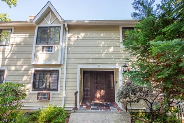 11F Foxwood Dr #F,  Morris Plains Boro,  NJ 07950