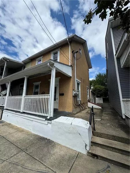 725 Front Street #1, Catasauqua Borough, PA 18032