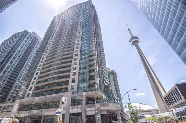 Toronto C01, ON M5J 3A3,19 Grand Trunk CRES #2707