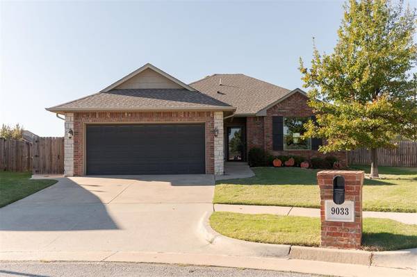 9033 NW 93rd Circle, Yukon, OK 73099