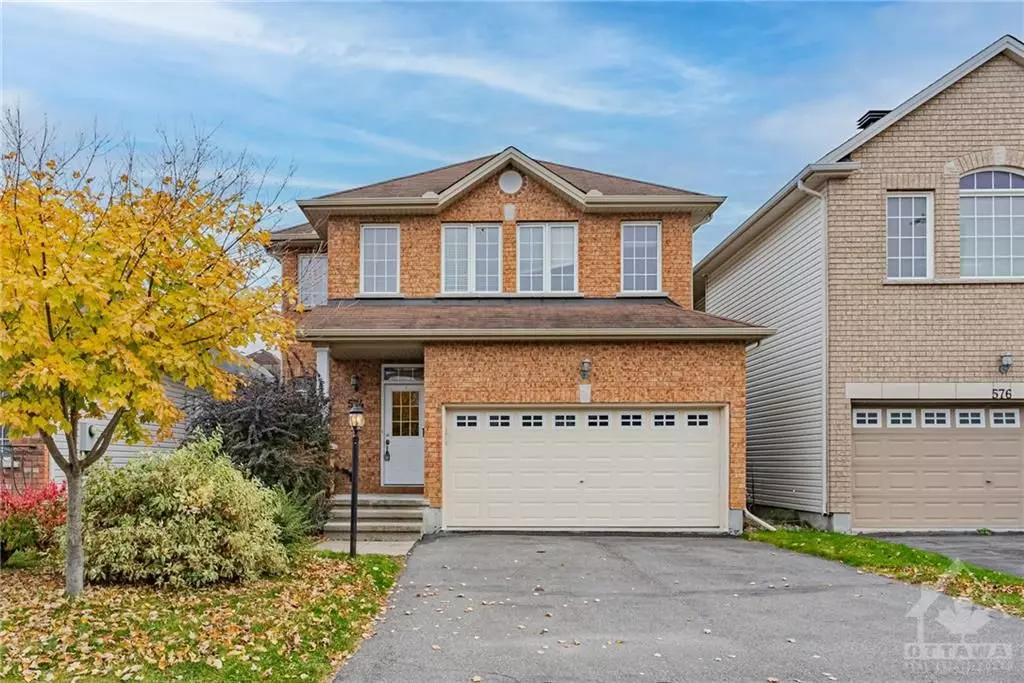 Barrhaven, ON K2J 0H6,574 BIDWELL ST