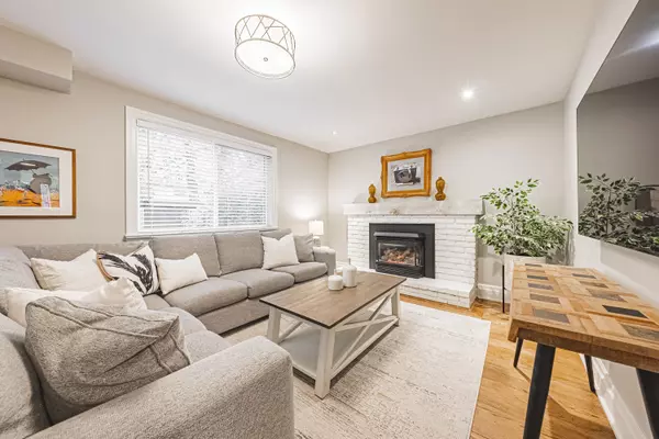 Burlington, ON L7N 2Y9,665 Montego CRES