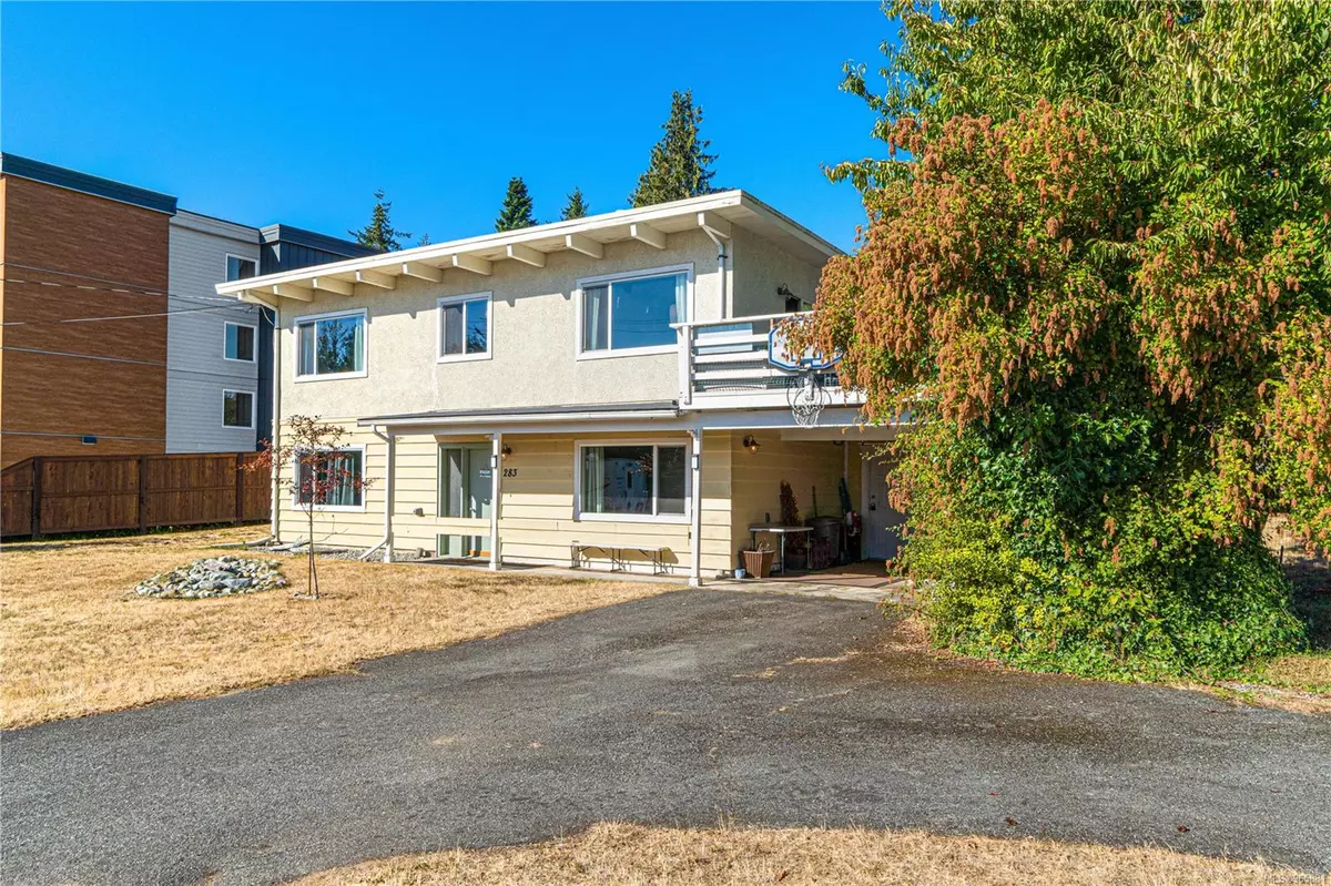 Parksville, BC V9P 1E1,283 Dogwood St