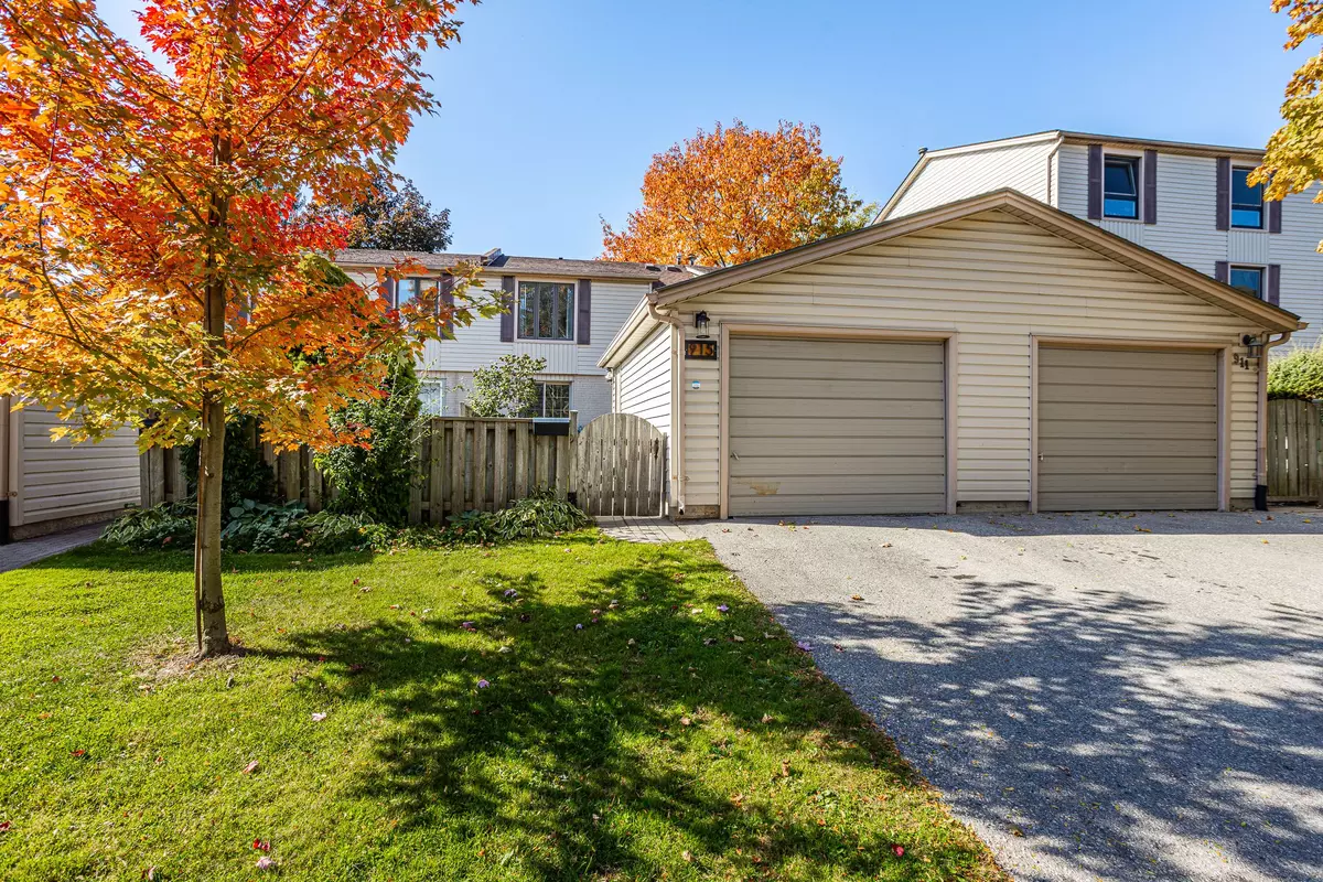 London, ON N6K 1M8,915 Dalhousie DR