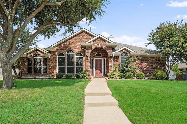 332 Linhurst Drive, Murphy, TX 75094