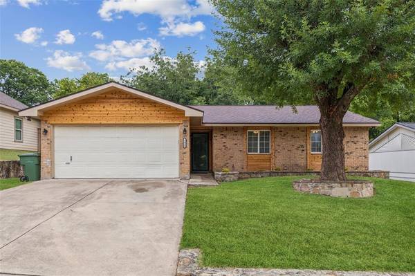 1613 Nueces Drive, Garland, TX 75040