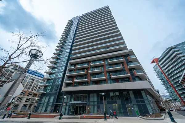 38 Iannuzzi ST #741, Toronto C01, ON M5V 0S2