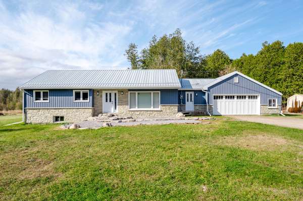 548 8th Line S Dummer RD, Douro-dummer, ON K9J 6Y1