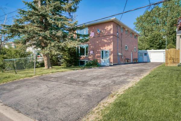 19 Baker ST #1, Kingston, ON K7K 4Z2