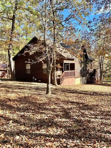 26 Neeson Wood Circle, Broken Bow, OK 74728