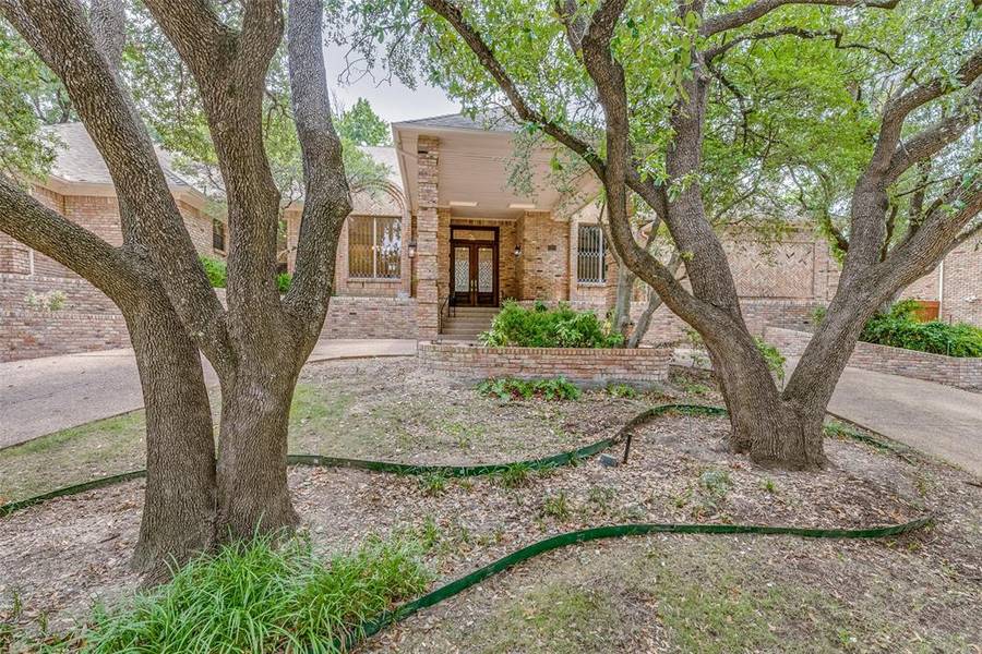 6108 Calm Meadow Road, Dallas, TX 75248