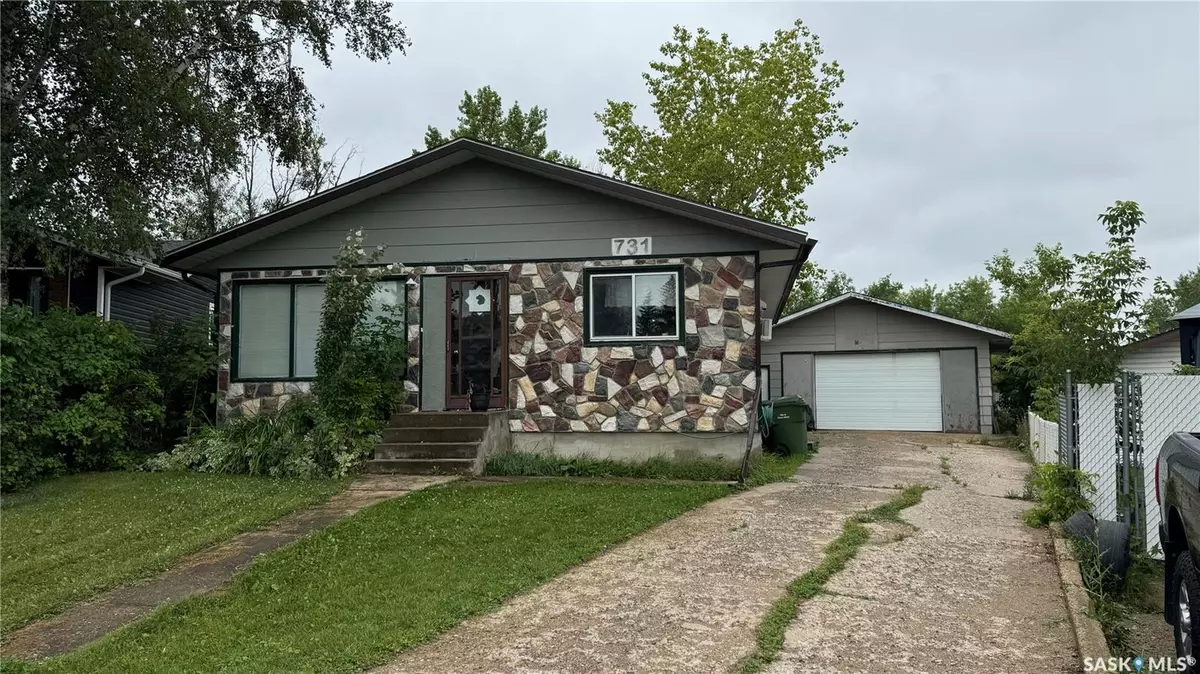 Prince Albert, SK S6V 6W3,731 McCraney CRESCENT