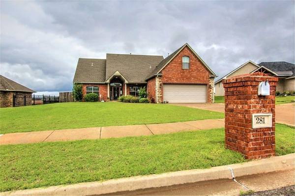 281 E Bailey Street, Blanchard, OK 73010