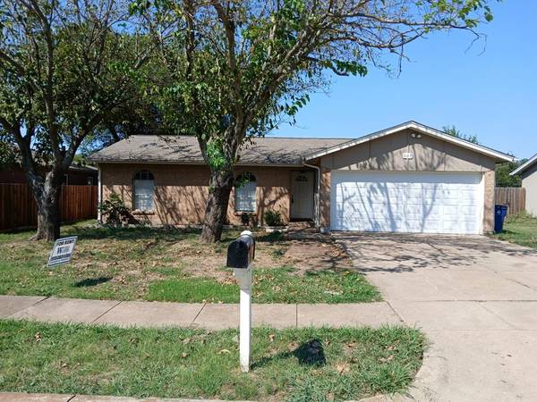 609 Windsor Drive, Everman, TX 76140