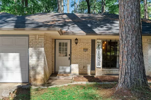 Haughton, LA 71037,316 Short Leaf Drive