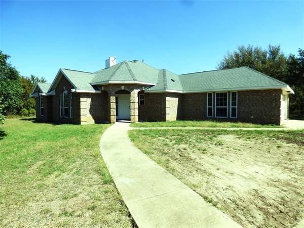 209 Robert Parker Way, Eastland, TX 76448