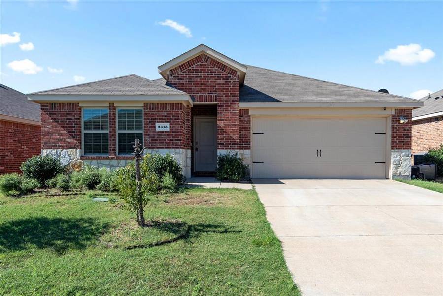 2413 Karnack Drive, Forney, TX 75126