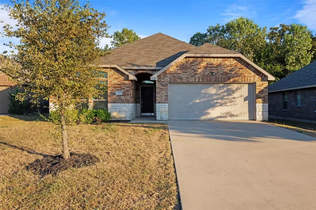 Dallas, TX 75253,2226 Red Chute Drive