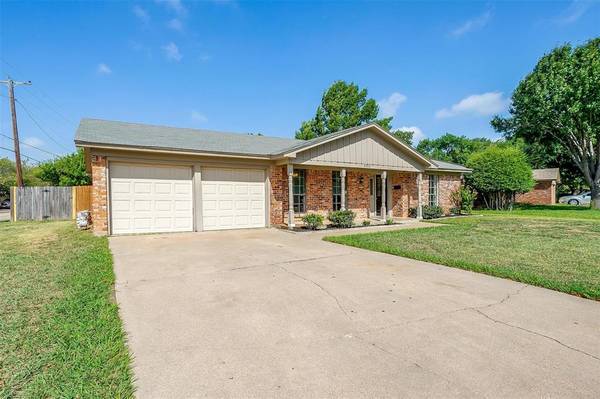 North Richland Hills, TX 76180,5301 Susan Lee Lane