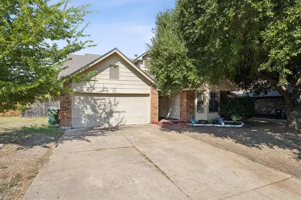 Arlington, TX 76002,411 Benjamin Lane