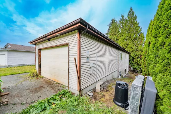 Ladysmith, BC V9G 1P7,638 Walkem Rd