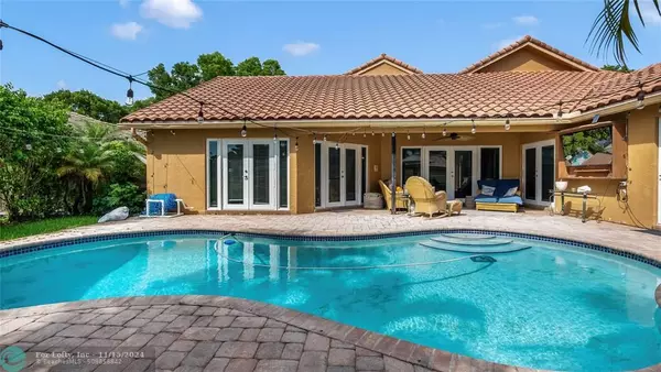 Weston, FL 33326,1775 Lakeshore Cir