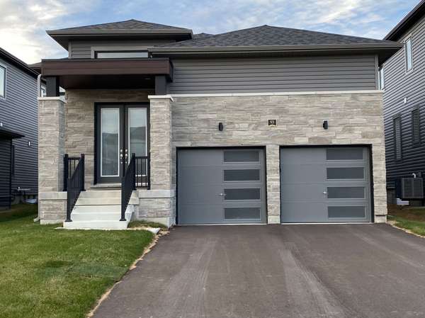 93 Sun Valley AVE, Wasaga Beach, ON L9Z 0N8