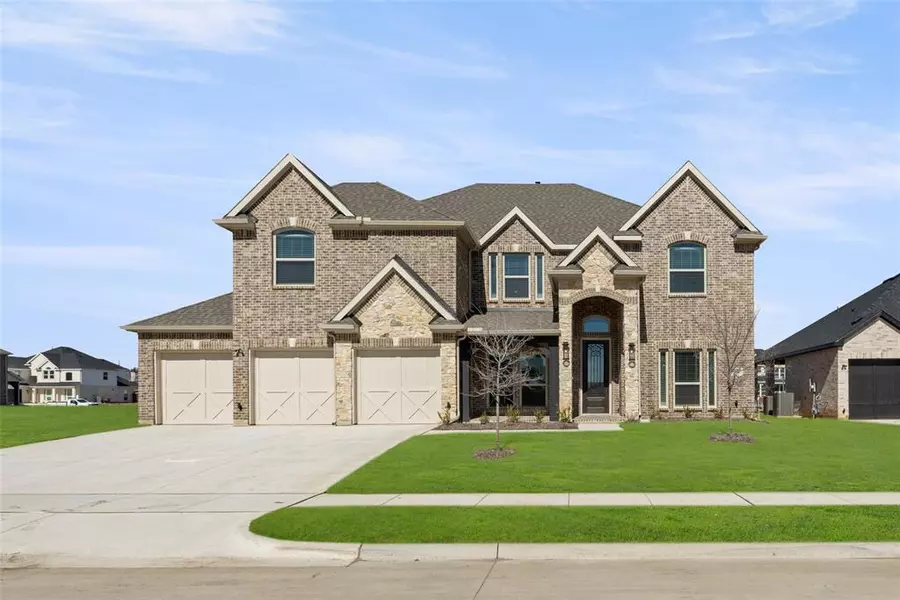 2536 Amber Ridge Lane, Grand Prairie, TX 75054