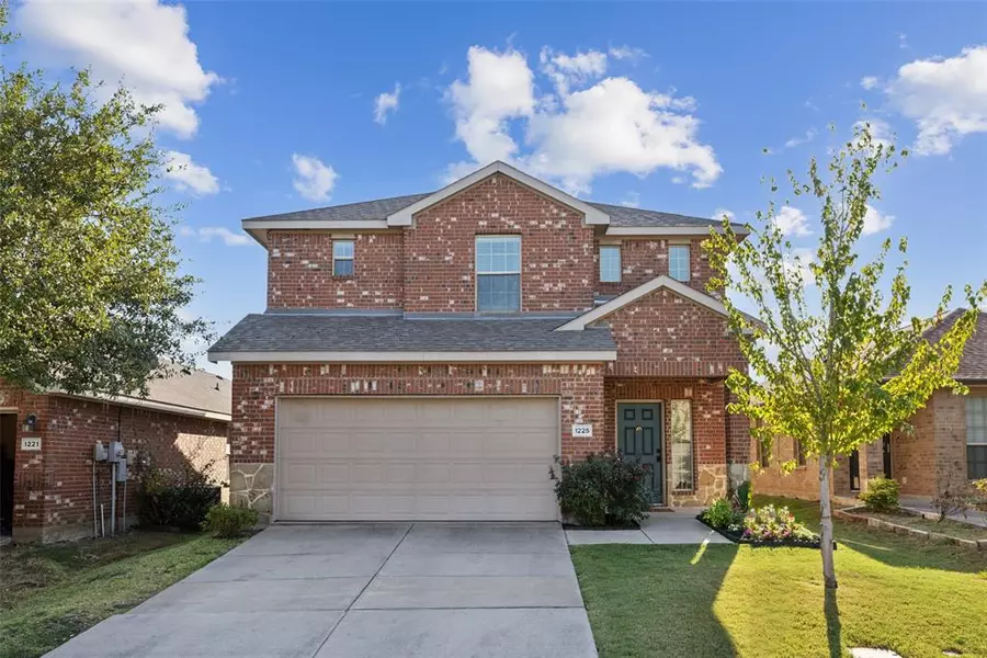 1225 Silver Maple Lane, Royse City, TX 75189